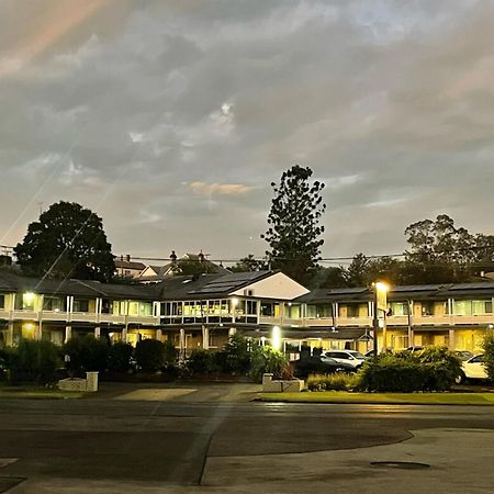 Bucketts Way Motel Gloucester Eksteriør billede