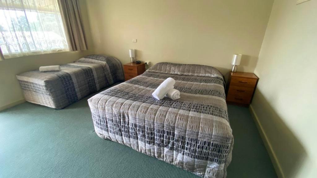 Bucketts Way Motel Gloucester Eksteriør billede