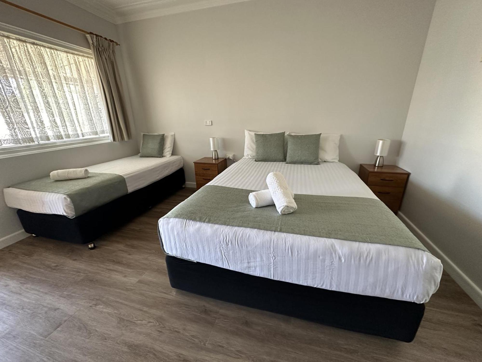 Bucketts Way Motel Gloucester Eksteriør billede
