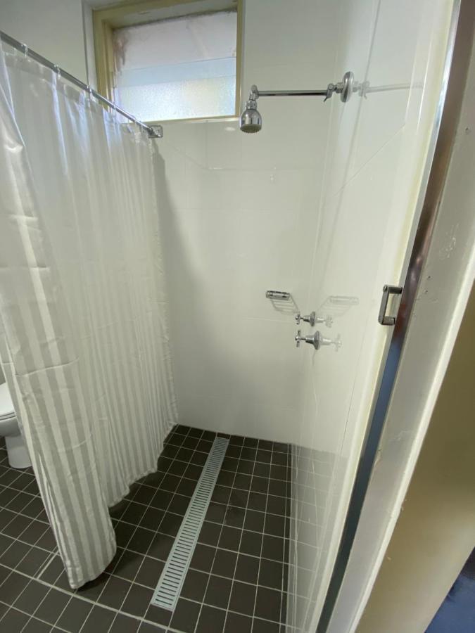 Bucketts Way Motel Gloucester Eksteriør billede