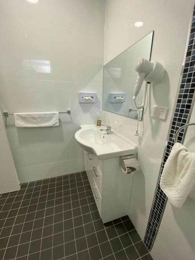 Bucketts Way Motel Gloucester Eksteriør billede